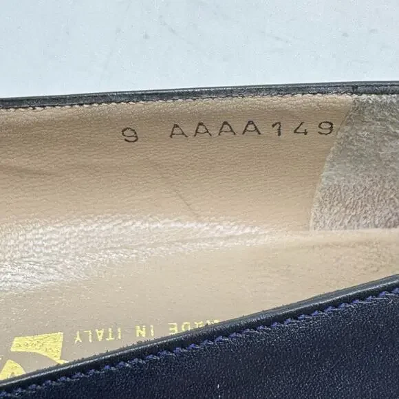 Vintage Salvatore Ferragamo Gold Buckle Low Pumps - Picture 11 of 12